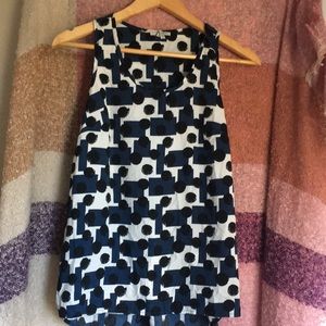 XS Halogen Sleeveless Blouse w/ Geometric Pattern